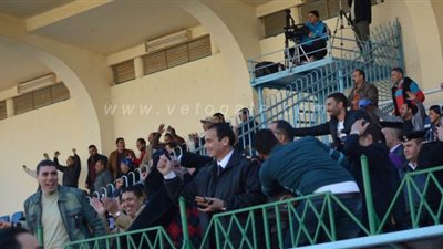 في عيد الشرطة.. شاهد كيف يتفاعل ضباط وجنود الشرطة في مباريات كرة القدم