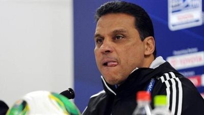 اتحاد الكرة يبحث توفير طائرة خاصة للمنتخب للسفر إلى توجو