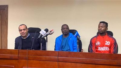 لاعب رينجرز: اللعب على استاد القاهرة فرصة لتحقيق نتيجة تاريخية | صور