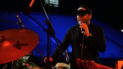 رامي صبري يجري البروفة النهائية لحفل السعودية | فيديو