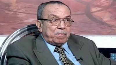 عزاء الإعلامي محمد عبد العزيز بعمر مكرم الثلاثاء