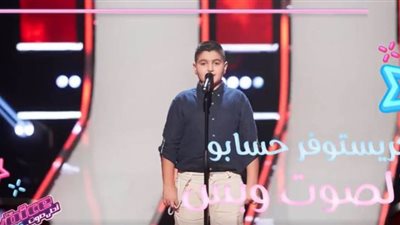 طفل لبناني يبهر مدربي 