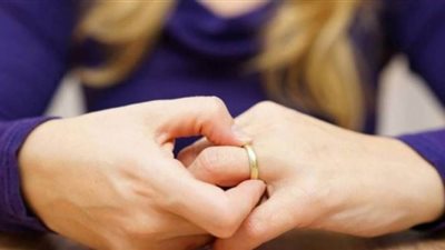 حكم الشرع فى تشاؤم أهل الزوج من زوجة ابنهم