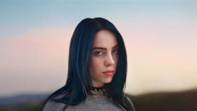 بيلي إيليش يقتنص جائزة أفضل ألبوم للعام في حفل جرامي