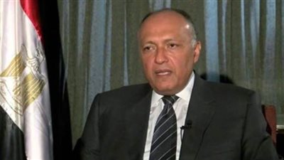 وزير الخارجية يغادر مطار القاهرة لحضور اجتماعات سد النهضة