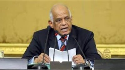 عبد العال عن القبض على رئيس مصلحة الضرائب: وجود موظف منحرف لا يعني انحراف المصلحة بالكامل.. برجاء إرفاق هايبر لينك ومواد متضمنة