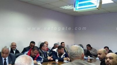 نظافة الإسكندرية تعقد اجتماعا بعمالها