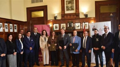 بروتوكول تعاون بين بنك مصر وصندوق الإسكان ومصر إكسبريس لتمويل 1000 شقة