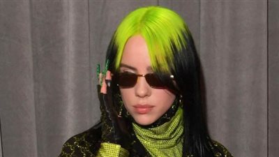 بيلي إيليش بإطلالة سيئة في حفل جرامي (صور)