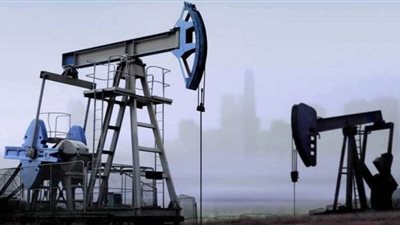 النفط يواصل التراجع مع انتشار فيروس كورونا في الصين
