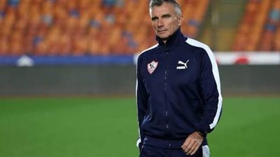 كارتيرون يعلن قائمة الزمالك لمواجهة دجلة