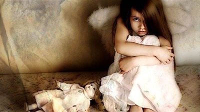 الاب مغتصب ابنة زوجته بالسلام ينكر الواقعة.. والنيابة تواجهه بالضحية