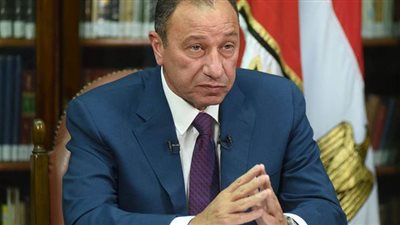 الخطيب يحضر مران الأهلي بالتتش