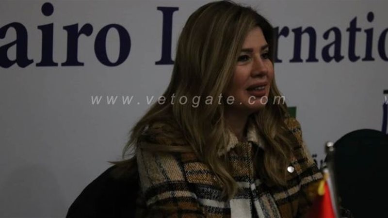 رانيا فريد شوقي بمعرض