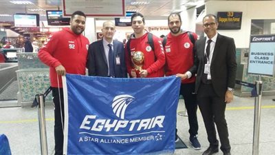 بعثة منتخب مصر لكرة اليد تصل مطار القاهرة بعد التأهل إلى أولمبياد طوكيو