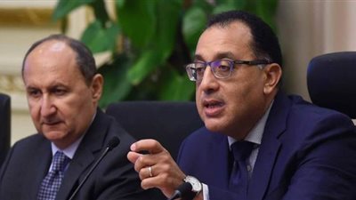 رئيس الوزراء يستعرض نتائج تقارير أصدرتها 