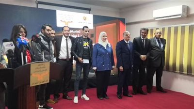 وزيرة التضامن ومحافظ المنيا يشهدان حفل تكريم أول دفعة من متعافي الإدمان