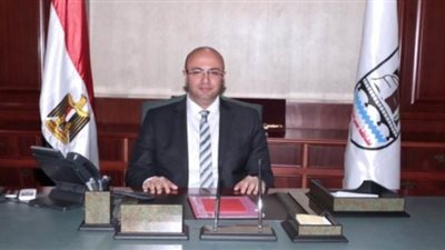 إرساء لمبدأ الثواب والعقاب.. استبعاد مدير مشروع النظافة ورئيس قرية ببني سويف