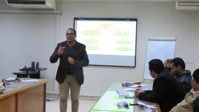 مياه المنيا تنظم دورة تدريبية للربط بين المعامل وتشغيل المحطات