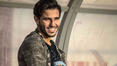 حمدي فتحي يبدأ مرحلة العلاج الطبيعي في التتش