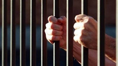 تجديد حبس صاحب محطة وقود لبيعه البترول بالسوق السوداء