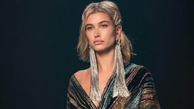 هايلي بالدوين ترد على الساخرين من إصبعها الغريب