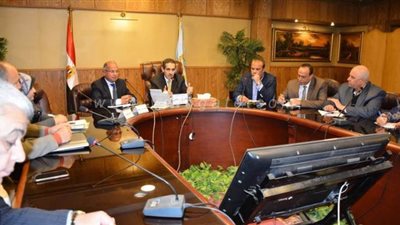 محافظ الغربية يبحث آليات تطوير المراكز التكنولوجية مع وزارة التخطيط للإرتقاء بخدمة المواطن