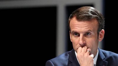 ماكرون: فرنسا رصدت سفنا تركية تنقل مرتزقة إلى ليبيا