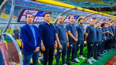 جهاز المنتخب الوطني يحضر مباراة المصري والجونة بالسويس