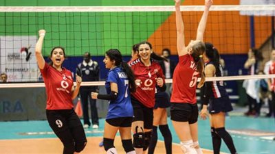 الأهلي يسحق الزمالك في دوري 