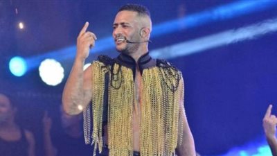 محمد رمضان يغني مقطع من 