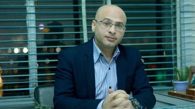 عمرو فاروق: الغرب لن يستغنى عن الجماعة الإرهابية وتيارات الإسلام السياسي