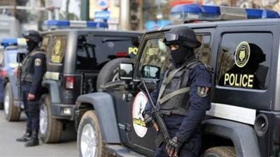 مسجل خطر يمطر سائقا وعاملا بوابل من الأعيرة النارية بقنا