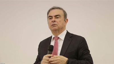 الادعاء الياباني يصدر مذكرة اعتقال بحق كارلوس غصن