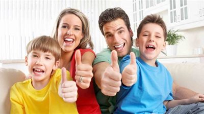 مدح الأطفال وسيلة فعالة لتعزيز أداء الفصول الدراسية