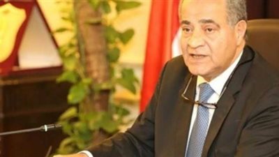 وزير التموين يفتتح مصنعا لإنتاج الزيوت باستثمارات ٣٠٠ مليون جنيه في بورسعيد