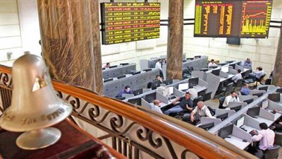 خبير: طرح قطاعات جديدة بالبورصة تساهم في جذب فئات مختلفة من المستثمرين