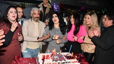 نجوم الفن يحتفلون بعيد ميلاد المخرج عمر حفيظ