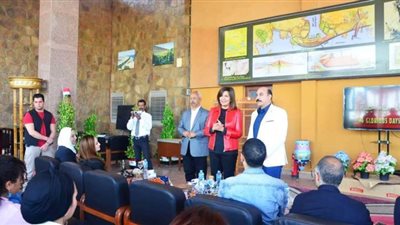 وزيرة الهجرة للشباب من أسوان: 