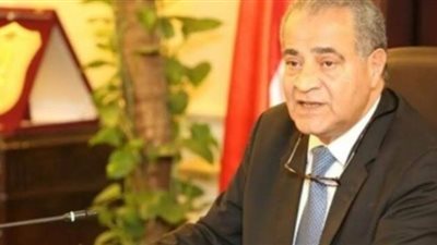 وزير التموين يشيد بسوق السمك في بورسعيد