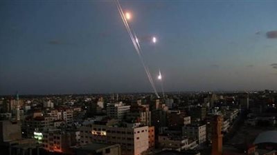 أحدها أصاب كلية 