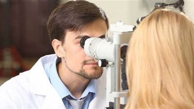 أعراض انفصال الشبكية وطرق علاجها