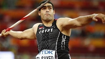 إيهاب عبد الرحمن بطل ألعاب القوى يحتفل بعقد قرانه