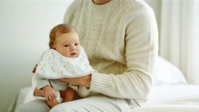 أسباب حدوث الزغطة عند الرضع وطرق التخلص منها