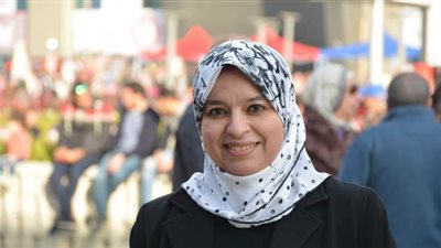 كريمة بوحسون أستاذ الأدب الفرنسي من معرض الكتاب:  ظاهرة إنجذاب الشباب لروايات الفانتازيا والرعب ليس هروبا من الواقع