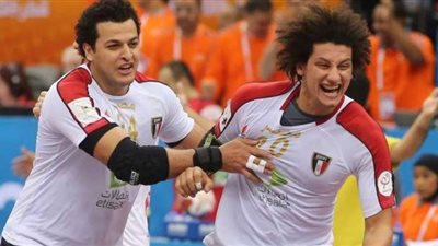 إسبانيا تطلب لقاء منتخب 