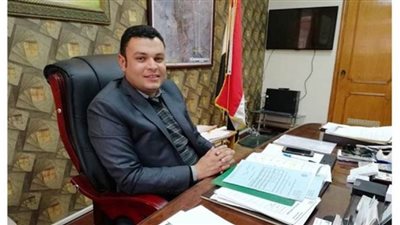 جهاز أكتوبر يوفر مواصلات للمواطنين.. وحملات للقضاء على التوك توك