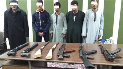 ضبط 7 بنادق متنوعة بحوزة 5 أشخاص بحملة مكبرة بأسيوط