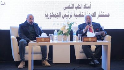 أحمد عكاشة من معرض الكتاب: هناك رابط قوي بين التنمر والانتحار