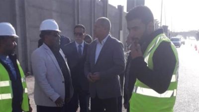 نائب محافظ القاهرة يتابع بدء الحفر لمشروع التحول الرقمى